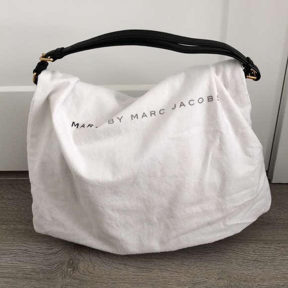 Marc By Marc Jacobs Leather NWOT Globetrotter Wild Willa Hobo Black - Picture 8 of 13